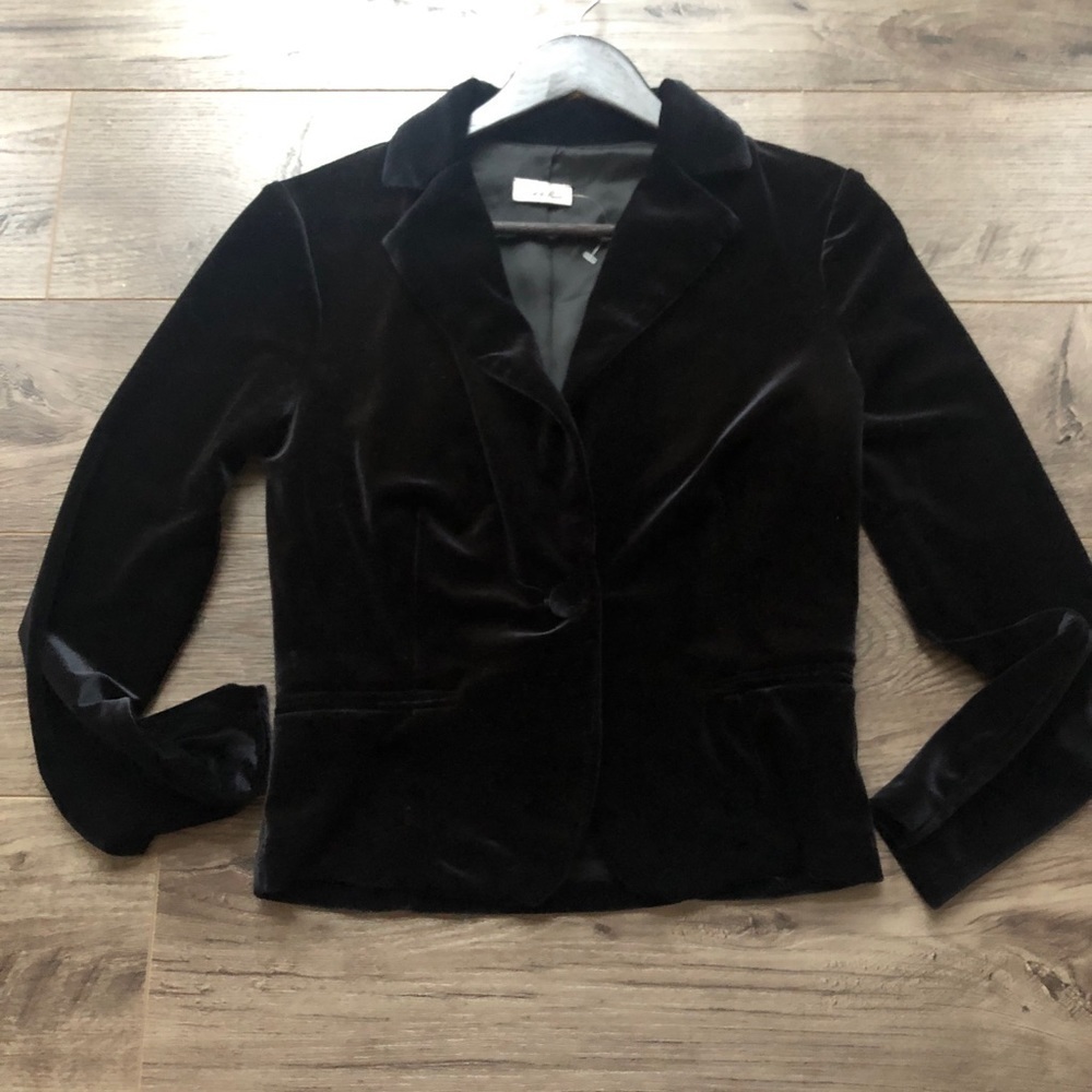 Charlotte Russe velvet blazer